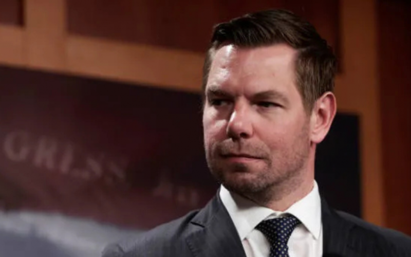 Rep. Eric Swalwell resigns from Congress