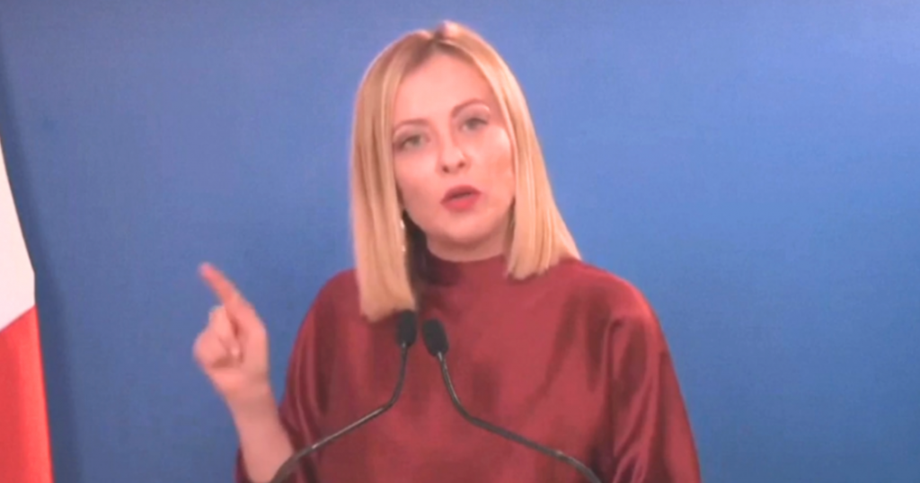 To Combat Online Trolls, Conservative Leader Drops Risqué Image